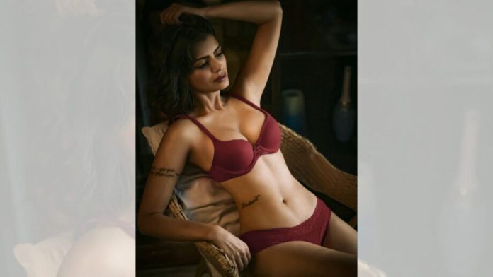 Uff: Sonali Raut's 'Haye Garmi' moment in maroon bikini is stabbing hearts